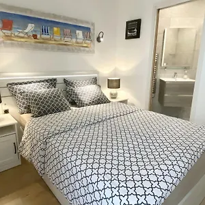Modern Flat Lamartine , Nice France